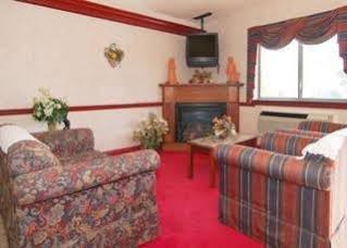 Howard Johnson Inn Nicholasville/Lexington Bagian luar foto